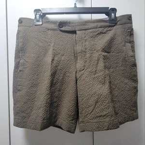 Sid Mashburn Side-Tab in Chocolate Stretch Seersucker Short. Made In Portugal